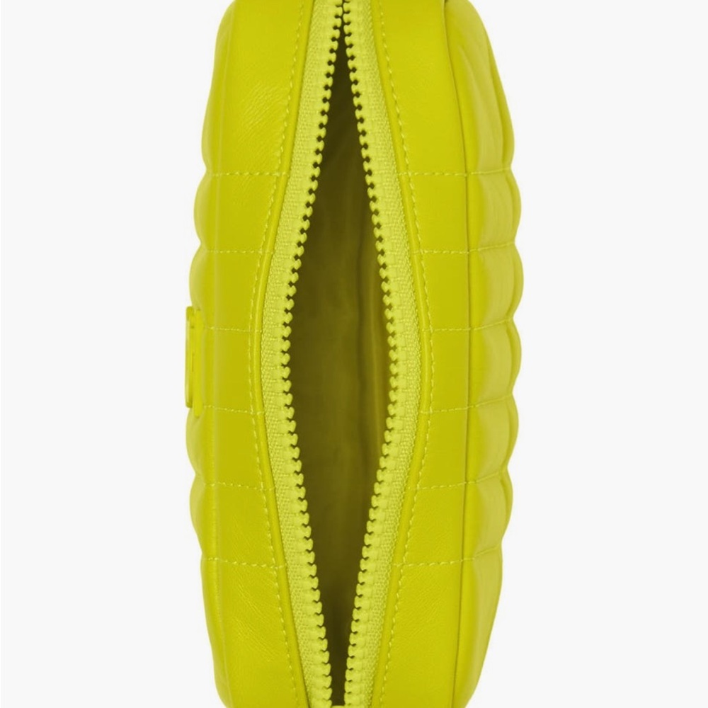 Burberry Lime Camera Bag - Picture 7 of 7
